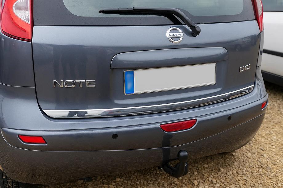 Nissan Note 2004–2012 Takalukun reunalista (ruostumaton teräs) Image