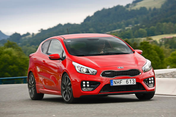 Koeajo: KIA Ceed GT -hatchback