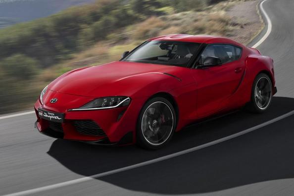 Toyota GR Supra: legendaarinen malli syntyy uudelleen