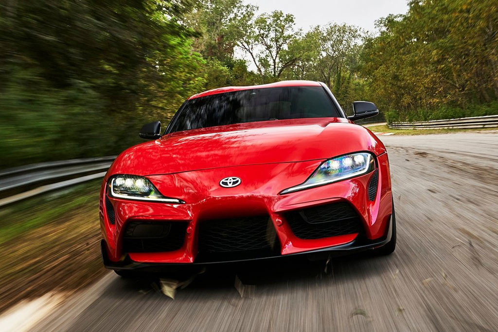 Toyota GR Supra: legendaarinen malli syntyy uudelleen