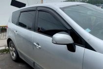 Renault Scenic/Grand 2009–2016 Ikkunadeflektorit (4 kpl, HIC) kuva 11