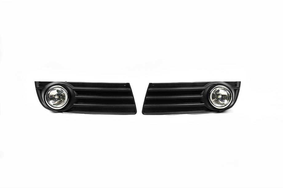 Volkswagen Jetta 2006–2011 Sumuvalot insertillä (LED-polttimolla) Kuva 1