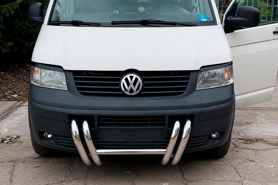 Volkswagen T5 Transporter 2003–2010 Härkäpuskuri ST006-03, sierainmalli (ruostumaton teräs) Kuva 2
