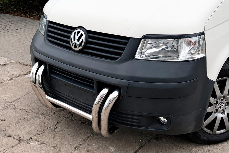 Volkswagen T5 Transporter 2003–2010 Härkäpuskuri ST006-03, sierainmalli (ruostumaton teräs) Kuva 6
