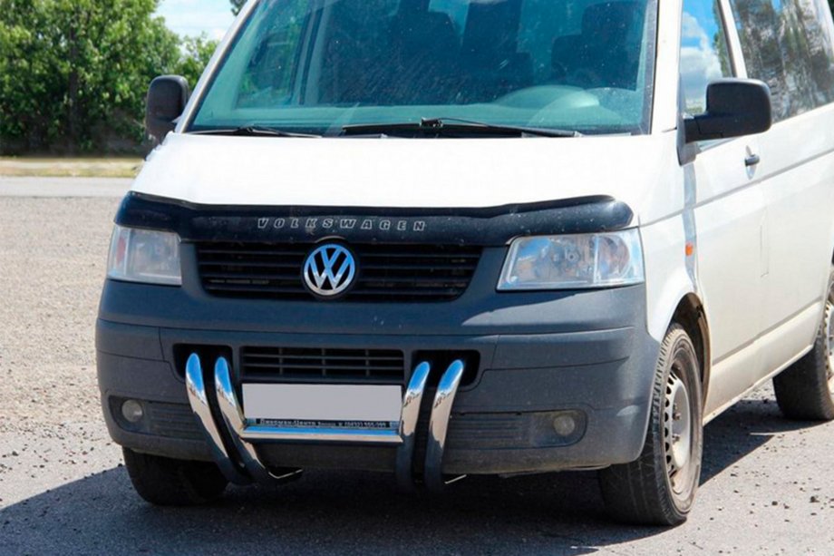 Volkswagen T5 Transporter 2003–2010 Härkäpuskuri ST006-03, sierainmalli (ruostumaton teräs) Kuva 7