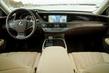 Viidennen sukupolven Lexus LS -sedanin koeajo kuva 5