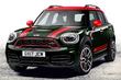 Katsaus kompaktista crossoverista MINI Countryman JCW kuva 10