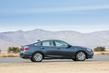 Honda Insight -hybridisedanin koeajo kuva 2