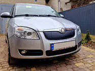 Skoda Fabia 2007–2014 Talvisuoja etusäleikköön (2007-2010, yläosa) kuva 5