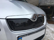 Skoda Fabia 2007–2014 Talvisuoja etusäleikköön (2007-2010, yläosa) Kiiltävä kuva 2