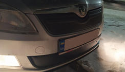 Skoda Fabia 2007–2014 Talvisuoja etusäleikköön (2011-2014, yläosa) Matta kuva 3