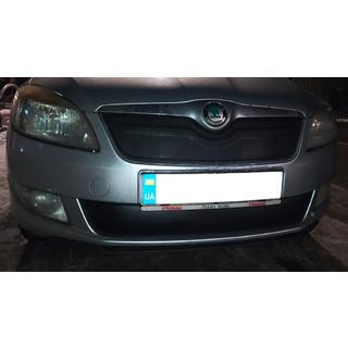Talvisuoja etusäleikköön (2011-2014, yläosa) Skoda Fabia 2007–2014 kuva 2