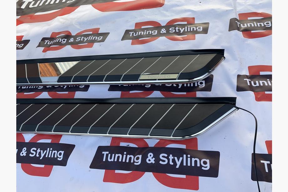 Volkswagen Touareg 2010–2018 Sivuporrassarja OEM-tyylinen V3 (2 kpl, alumiini) Kuva 4