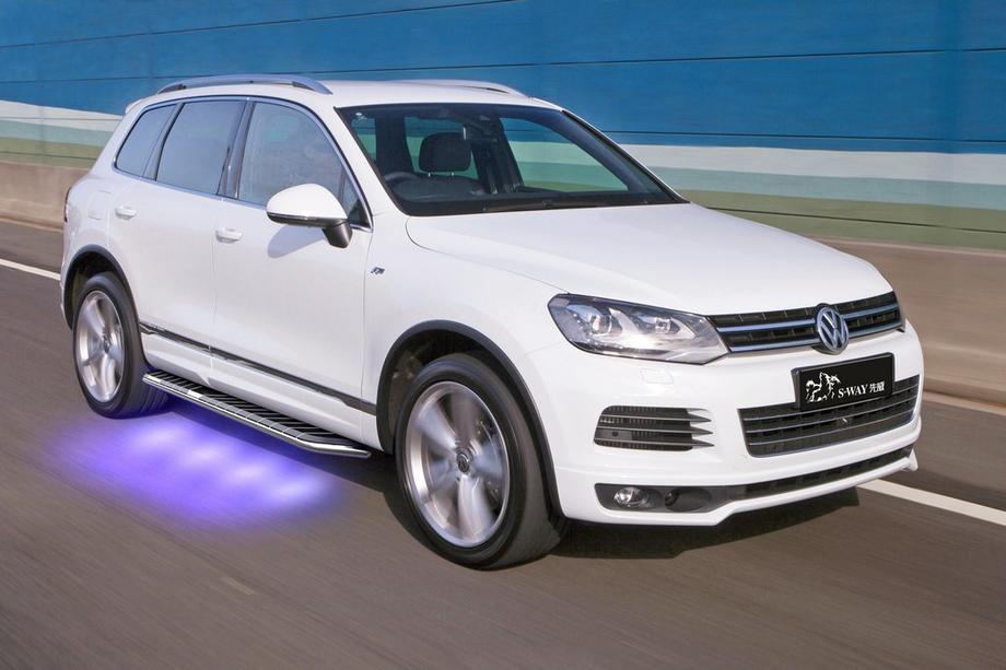 Volkswagen Touareg 2010–2018 Sivuporrassarja OEM-tyylinen V3 (2 kpl, alumiini) Kuva 9