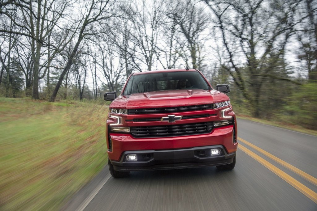 Katsaus uuden sukupolven Chevrolet Silverado -pickupíin