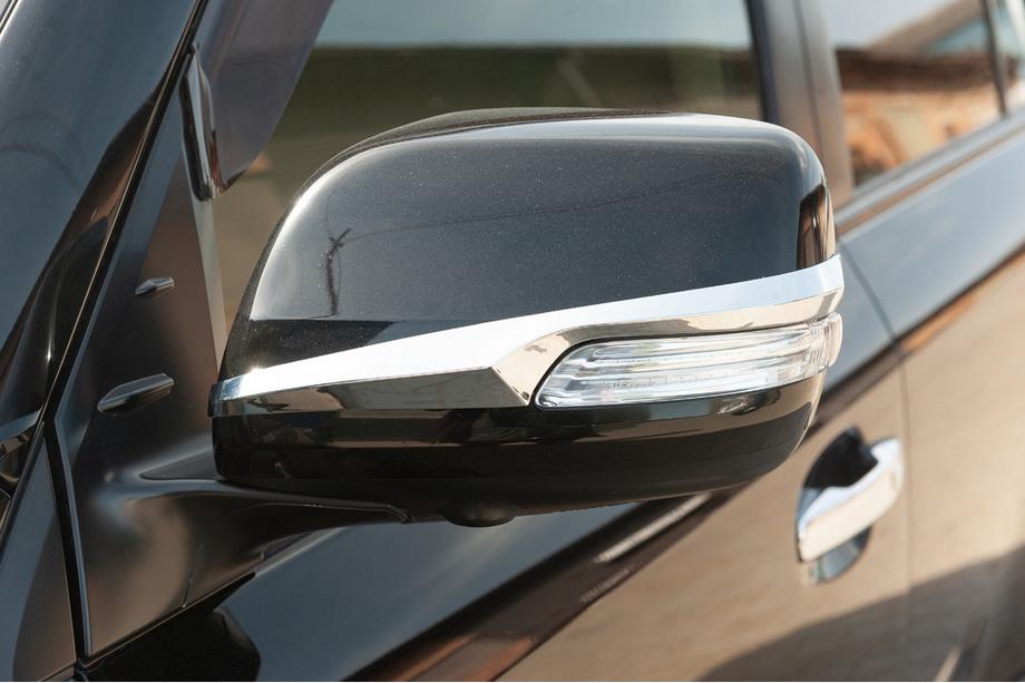 Toyota Land Cruiser 200 2007–2021 Kromiset sivupeilin listat 2012-2021 (2 kpl, kromi) Image