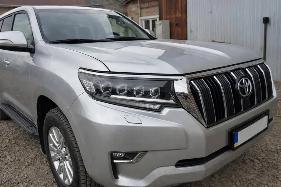 Toyota Land Cruiser Prado 150 2009–2023 Ajovalot Lexus-design 4-LED V1 (2017+, 2 kpl) Image
