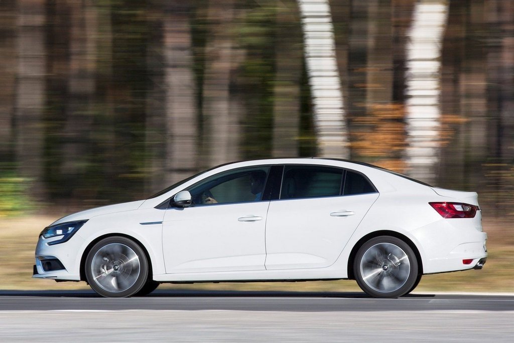 Renault Megane -sedanin 4. sukupolven katsaus
