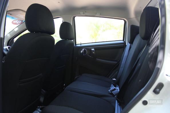 Koeajo: kompakti hatchback JAC J2 Kuva 5