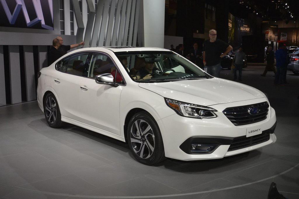 Subaru Legacy -sedan, mallivuosi 2020