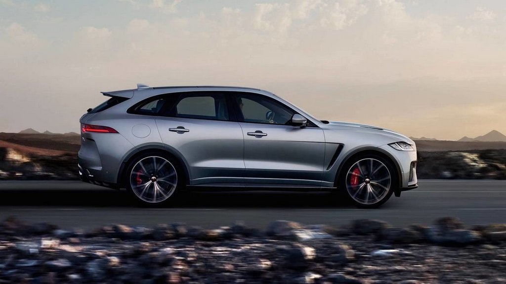 Viritysversio premium-crossoverista Jaguar F-Pace SVR