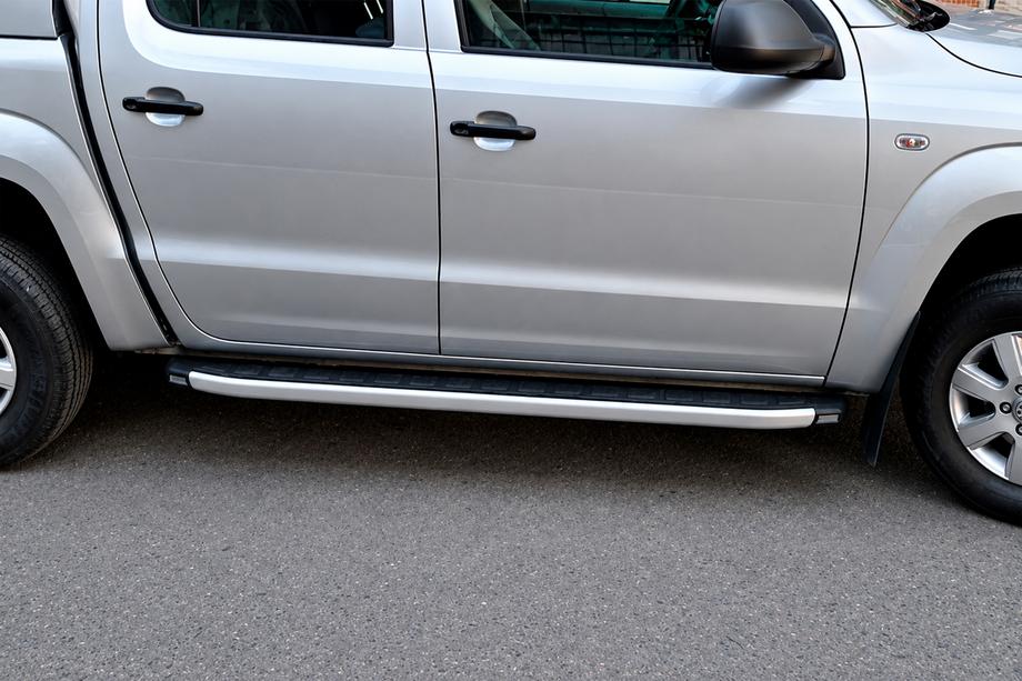 Volkswagen Amarok 2010–2022 Sivuporrassarja Fullmond Grey (2 kpl, alumiini) Image