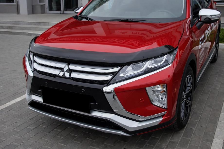 Mitsubishi Eclipse Cross 2017– Konepellin tuuliohjain (EuroCap) Image