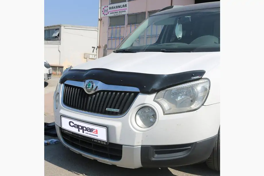 Skoda Yeti 2009–2017 Konepellin tuuliohjain 2009-2013 (EuroCap) Image