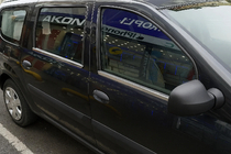 Dacia Logan MCV 2004–2014 Ulkoiset ikkunalistat (4 kpl, ruostumaton teräs) OmsaLine – italialainen ruostumaton teräs kuva 1