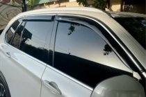 BMW X5 F15 2013–2018 Sivulasien tuuliohjaimet kromilistalla (4 kpl, HIC) kuva 1