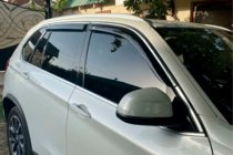 BMW X5 F15 2013–2018 Sivulasien tuuliohjaimet kromilistalla (4 kpl, HIC) kuva 4