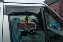 Ford Transit 2000–2014 Sivulasin tuuliohjaimet (2 kpl, HIC) kuva 1