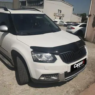 Konepellin tuuliohjain 2013+ (EuroCap) Skoda Yeti 2009–2017 kuva 1