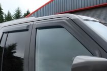 Land Rover Discovery III 2004–2009 Ikkunadeflektorit (4 kpl, HIC) kuva 6