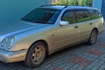 Mercedes E-sarja W210 1995–2002 SW tuuliohjaimet ikkunoihin (4 kpl, HIC) kuva 5