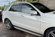 Mercedes GL/GLS -luokka X166 2012–2019 Ikkunadeflektorit (4 kpl, HIC) kuva 1
