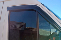 Mercedes Sprinter W901/902/903/904/905 1995–2006 Sivulasin tuuliohjaimet (2 kpl, HIC) kuva 6