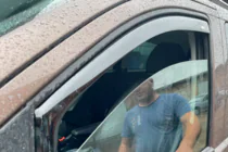 Mercedes Vito/V-class W447 2014– Ura-asenteiset ikkunatuuliohjaimet (2 kpl, HIC) kuva 3