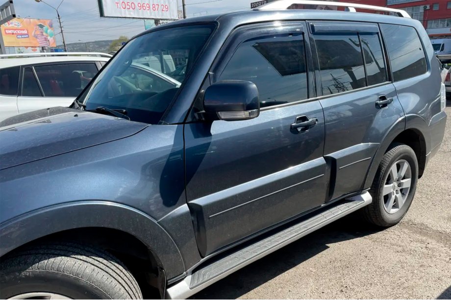 Mitsubishi Pajero Wagon III 1999–2006 Ikkunadeflektorit (4 kpl, HIC) Image