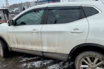 Nissan Qashqai 2014–2021 Sivulasien tuuliohjaimet kromilistalla (4 kpl, HIC) kuva 3