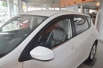 Nissan Tiida 2011–2014 Ikkunatuulenohjaimet HB (4 kpl, HIC) kuva 1