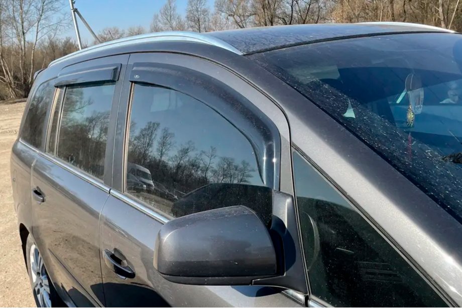 Opel Zafira B 2005–2011 Ikkunadeflektorit (4 kpl, HIC) Image