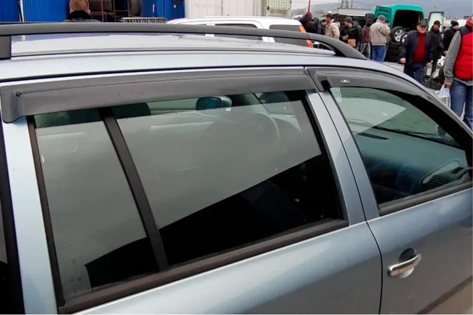 Skoda Octavia I Tour A4 1996–2010 SW tuuliohjaimet ikkunoihin (4 kpl, HIC) Image