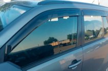 Suzuki Grand Vitara 2005–2017 Ikkunadeflektorit (4 kpl, HIC) kuva 9