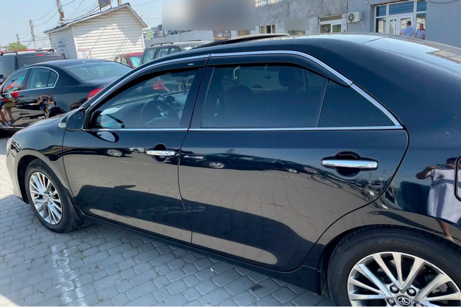 Toyota Camry 2011–2017 Ikkunatuuliohjaimet kromilistalla (2011-2017 EU / 2011-2014 USA, 4 kpl, HIC) Kuva 3