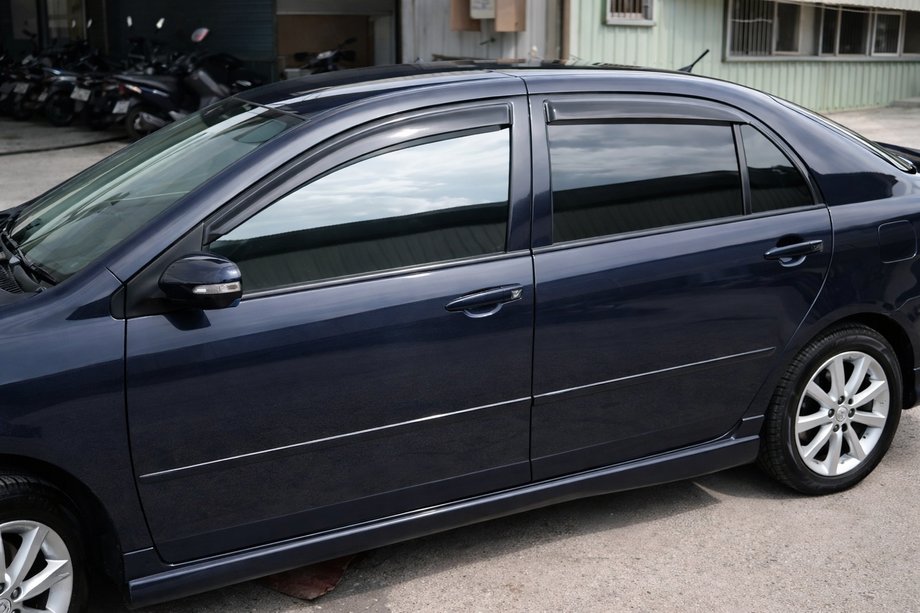 Volkswagen Jetta 2006–2011 Ikkunadeflektorit (4 kpl, HIC) Image
