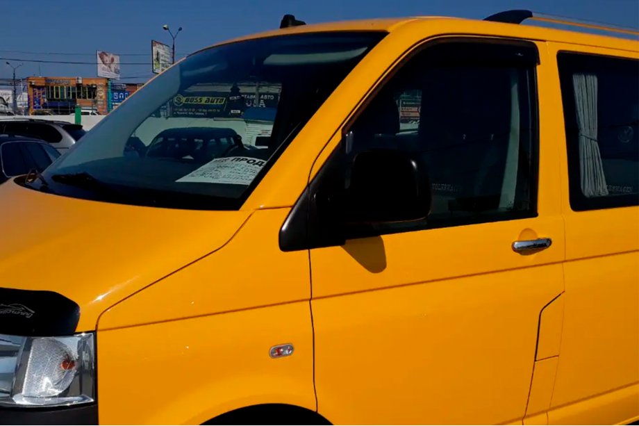 Volkswagen T5 Caravelle 2004–2010 Sivulasin tuuliohjaimet (2 kpl, HIC) Kuva 2