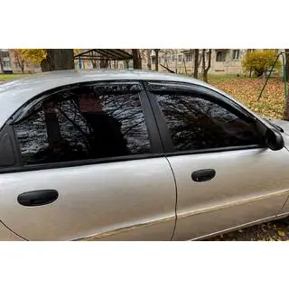 Ikkunadeflektorit (4 kpl, HIC) kuva 2