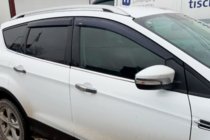 Ford Kuga/Escape 2013–2019 Ikkunadeflektorit (4 kpl, HIC) kuva 1
