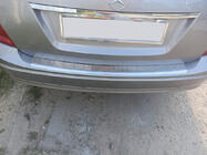 Mercedes C-sarja W204 2007–2015 Takapuskurin suojalista (SW, kiiltävä, ruostumaton teräs) kuva 1